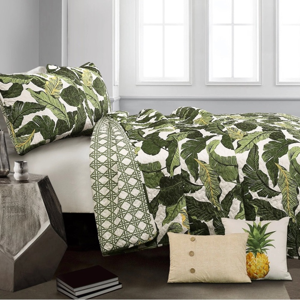 Lush Decor Tropical Paradise Quilt - Leaf Palm Rainforest Reversible 5 Piece Bed